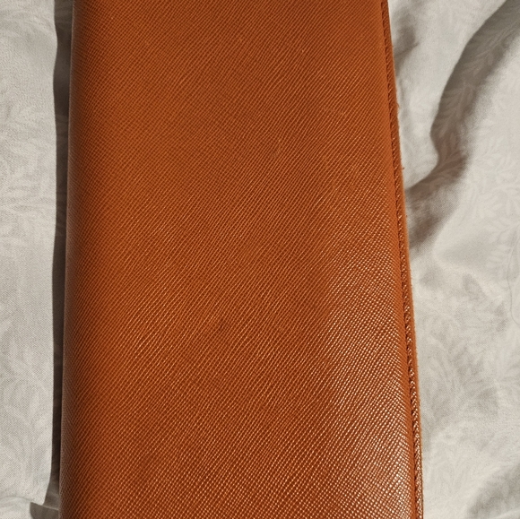 SET OF 2! Beautiful Prada Bow Wallets GUC Authentic in Pink and Orange - Picture 9 of 15